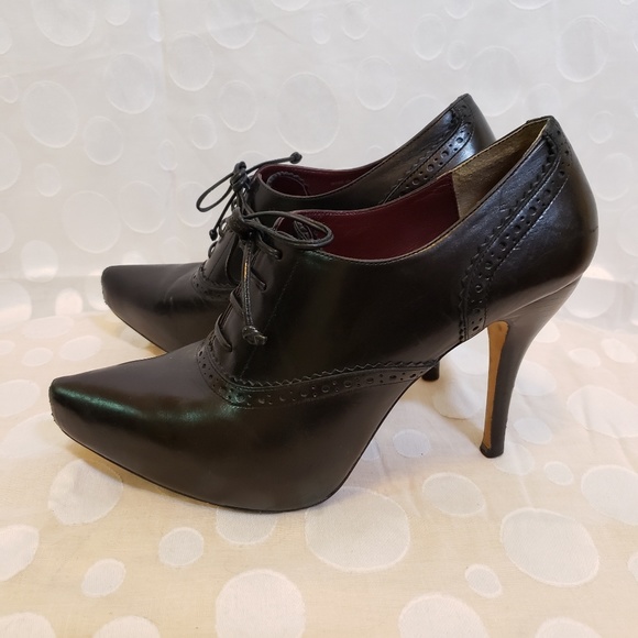 Maxstudio leather booties sz 7 - Picture 1 of 5